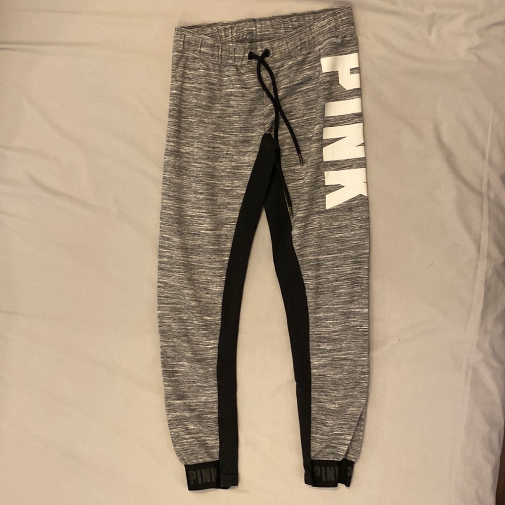 PINK Victoria’s Secret, size S, heather gray